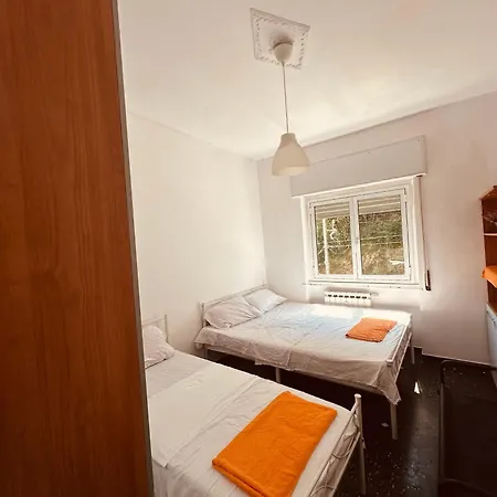 Apartment Nearcity Center Reach Entire 3 Bedroom House Genoa
